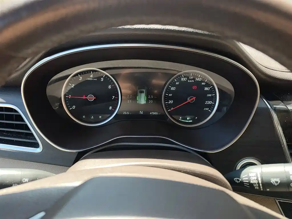Baojun 730 1.8 L iAMT Premium 7-seat
