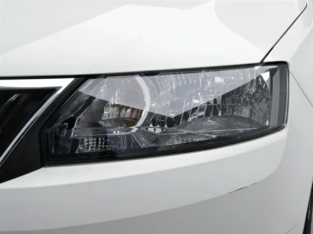 Rapid Spaceback 昕动 2016款 改款 1.6 L 手动创行版