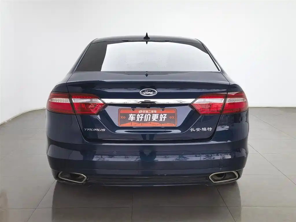 Taurus EcoBoost 245 Fashion