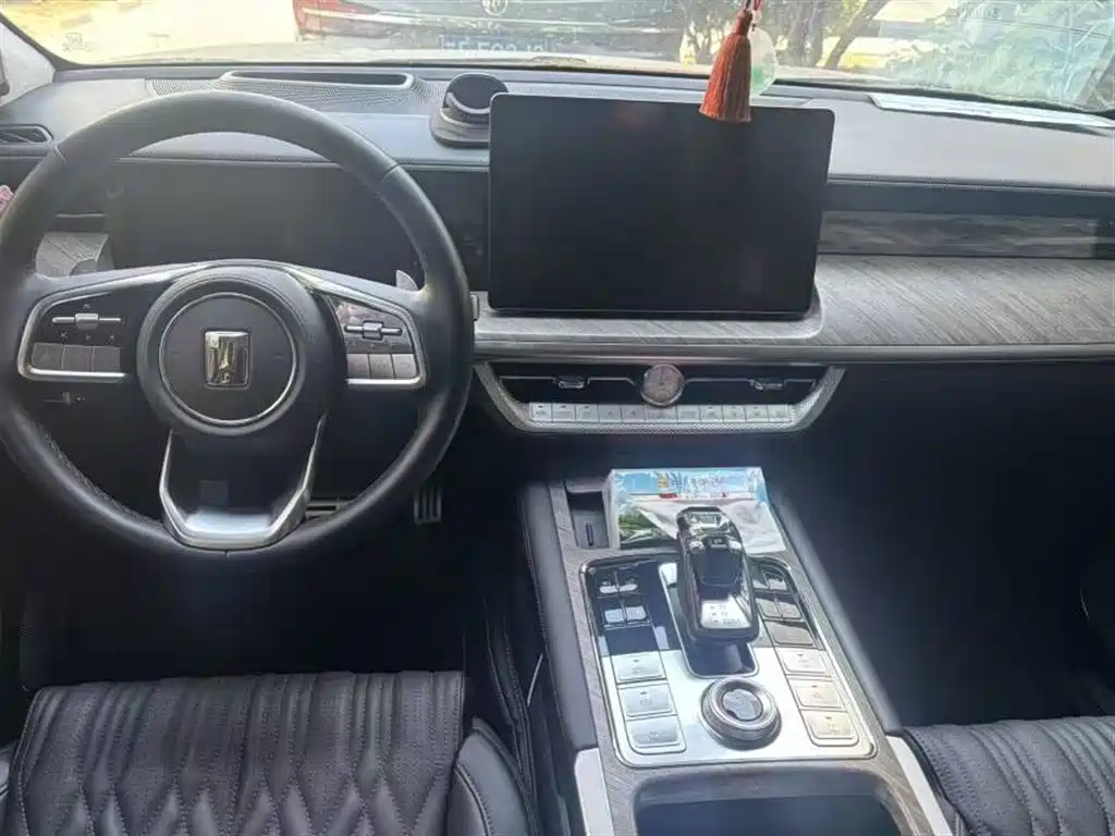 Tank 500 3.0 T Sport Realm 5-seat
