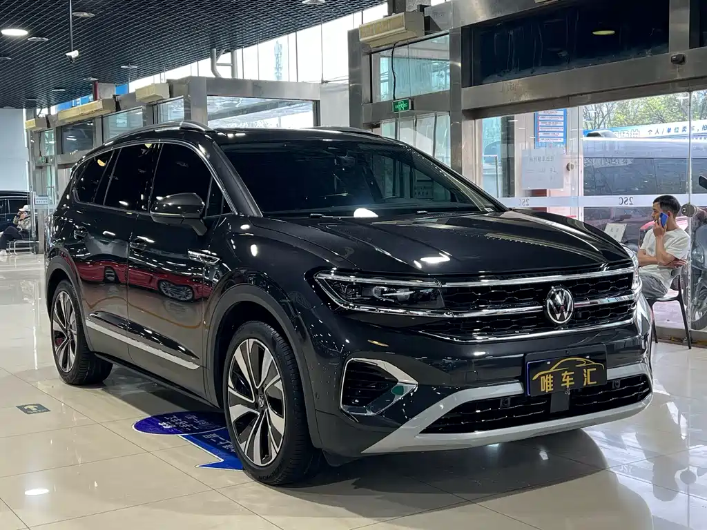 Talagon 380 TSI 4 WD Luxury Premium Realm Pro Public Enjoyment 6-seat