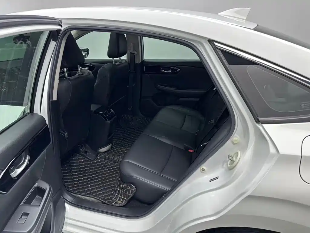 Crider 180 Turbo CVT Luxury CN-VI