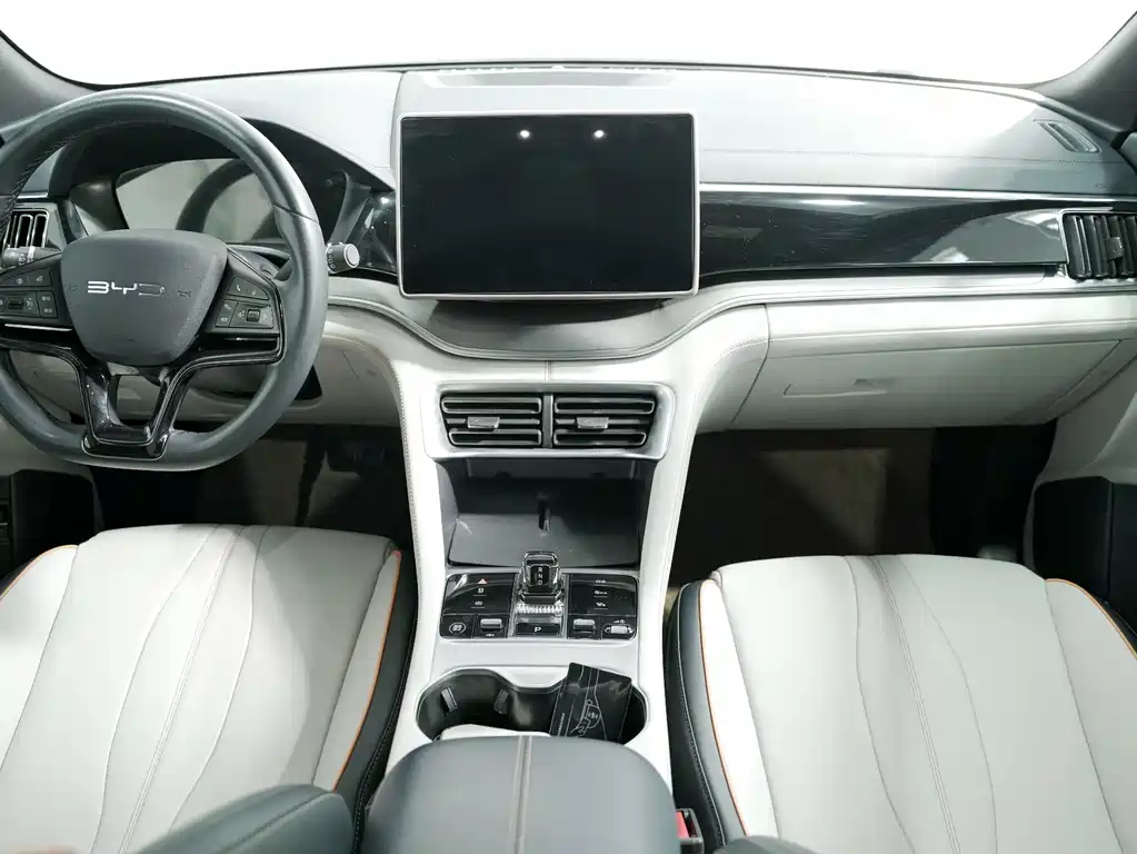 Song PLUS NEV Glory DM-i 110 km Flagship