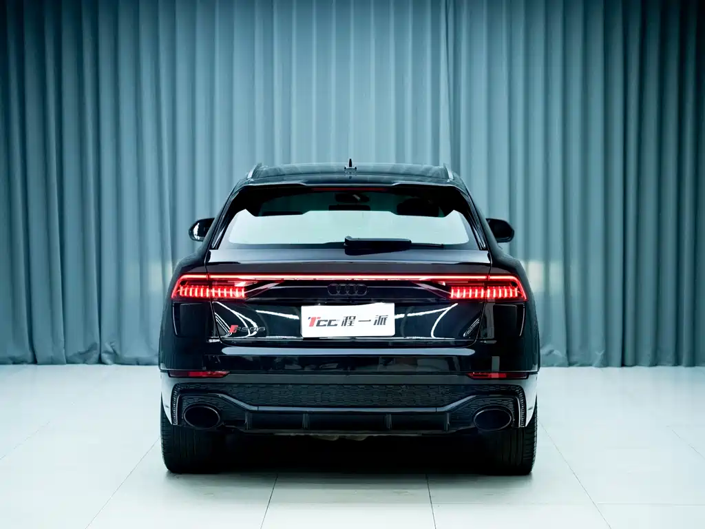 Audi RS Q8 RS Q8 4.0 T