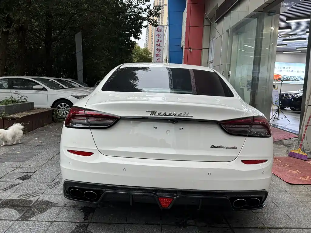 Quattroporte 3.0 T Standard
