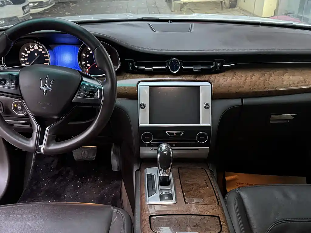 Quattroporte 3.0 T Standard