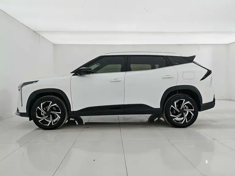 Geely Boyue Boyue COOL 1.5 TD Connected +