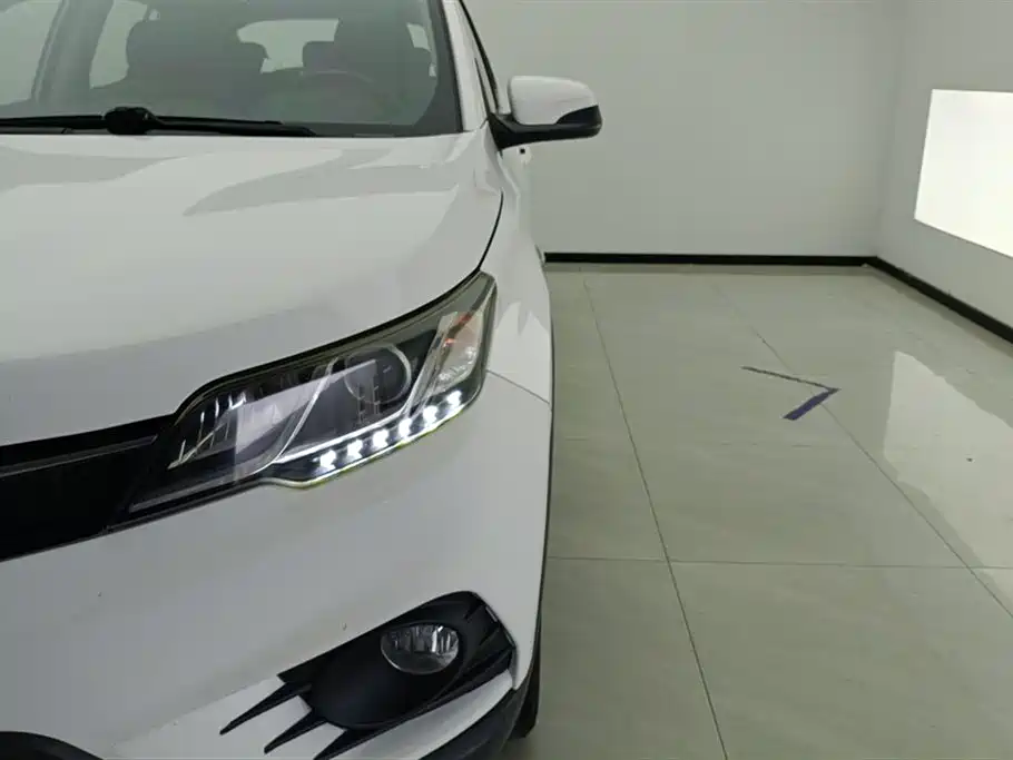 Soueast DX3 1.5 L Manual Distinguished