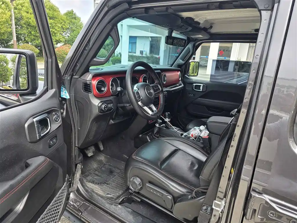 Wrangler 2.0 T Rubicon 4-door
