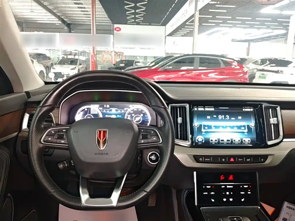 Hongqi HS7 2.0 T DCT 2 WD Connected Flagship Enjoyment 7-seat