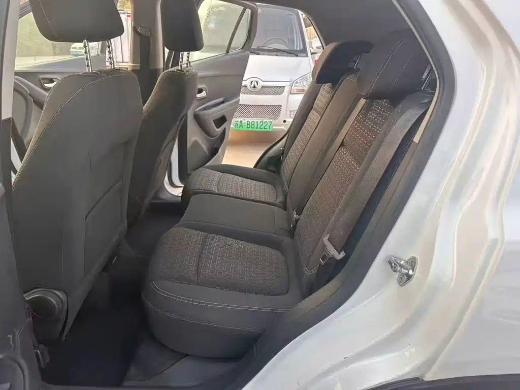 Tracker 1.4 T Manual 2 WD Comfort