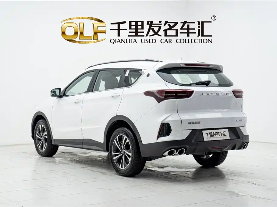 Jetour X70 1.5 T DCT Leap Enjoyment 5-seat