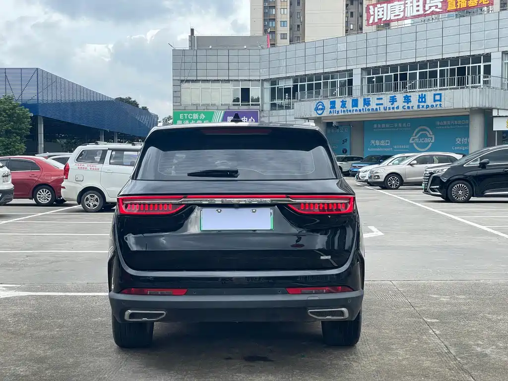 Jetour Shanhai L9 1.5 TD 2 DHT Pro 7-seat