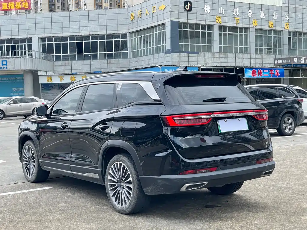 Jetour Shanhai L9 1.5 TD 2 DHT Pro 7-seat