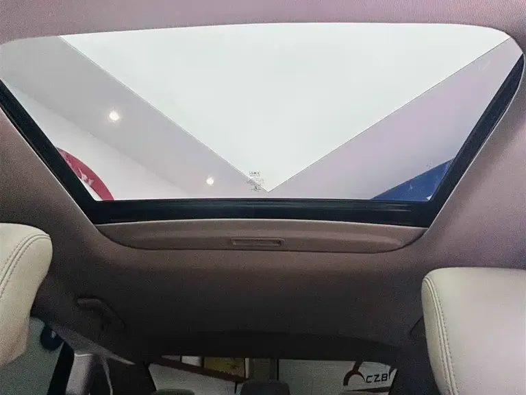 Lincoln MKZ 2.0 T Premium