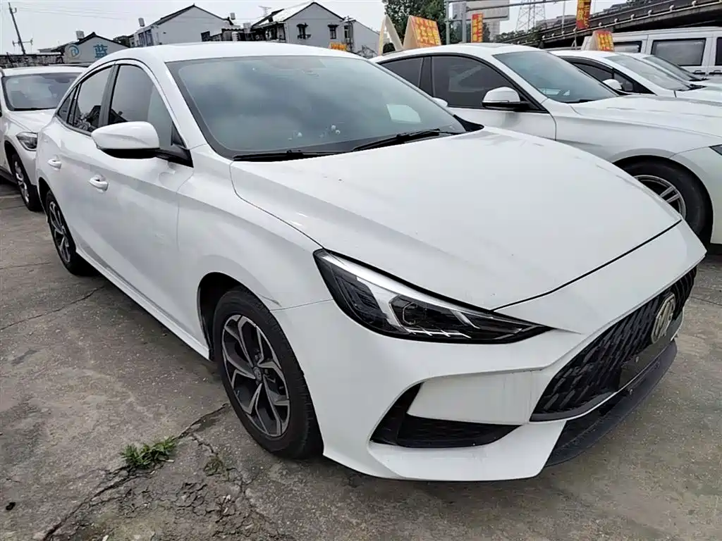 MG5 180 DVVT Manual Youth Luxury