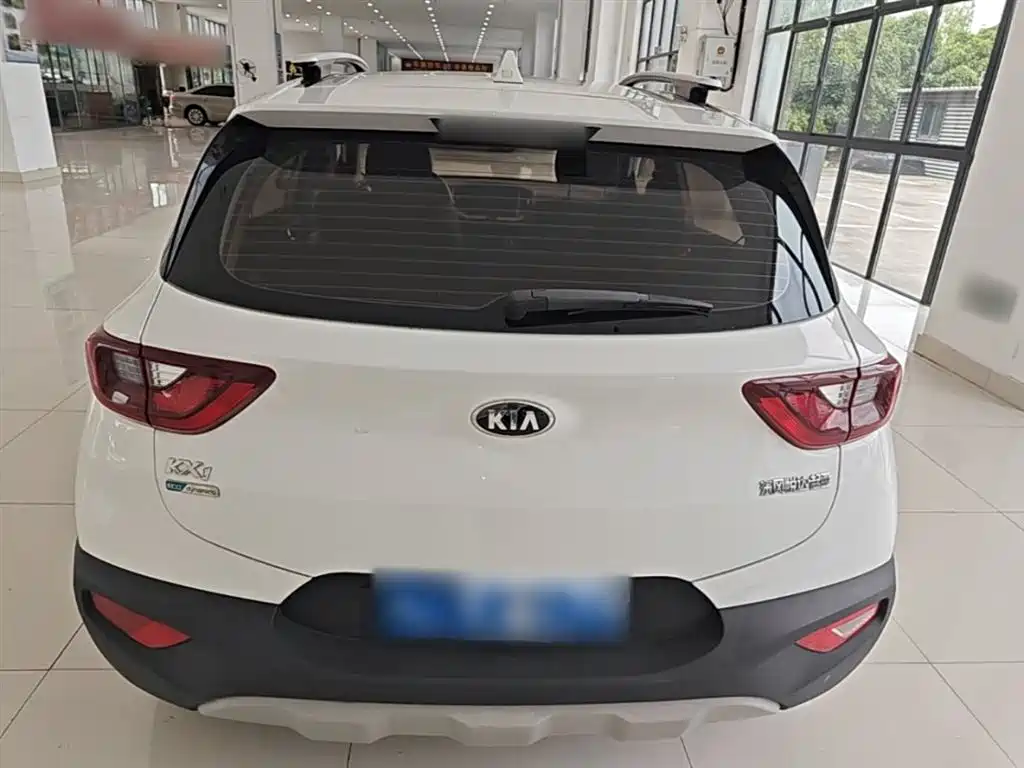 Stonic 1.4 L Auto Fun Enjoyment CN-VI