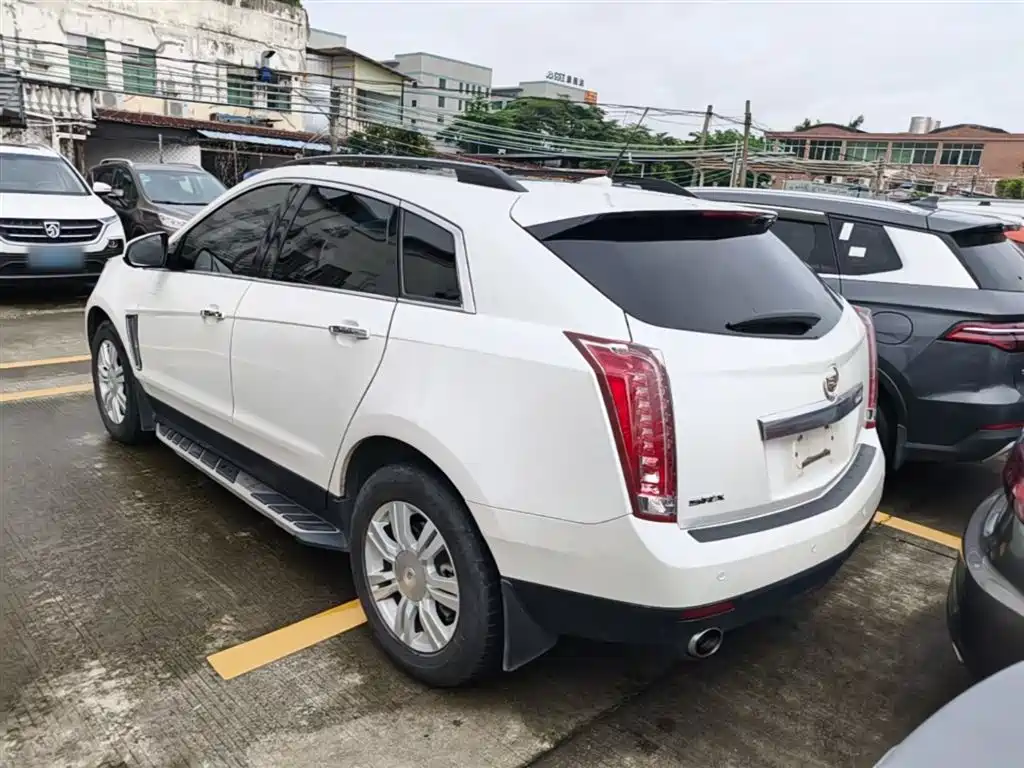 Cadillac SRX 3.0 L Comfort