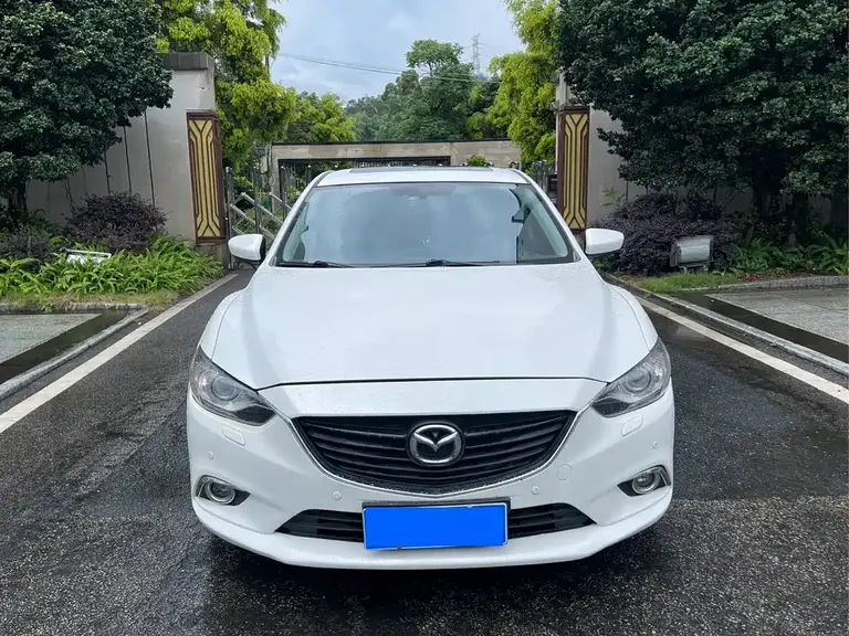 Mazda Atenza 2.5 L Blue Sky Supreme