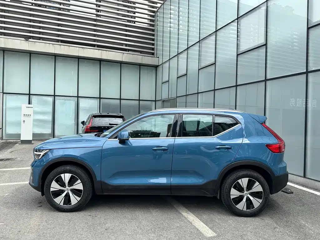 Volvo XC40 B3 Smart Vision Luxury
