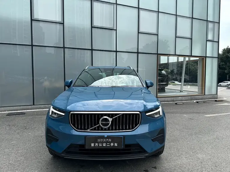 Volvo XC40 B3 Smart Vision Luxury