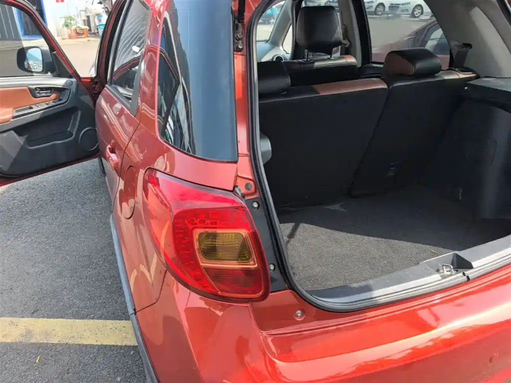 SX4 1.6 L Auto Cool Sharp
