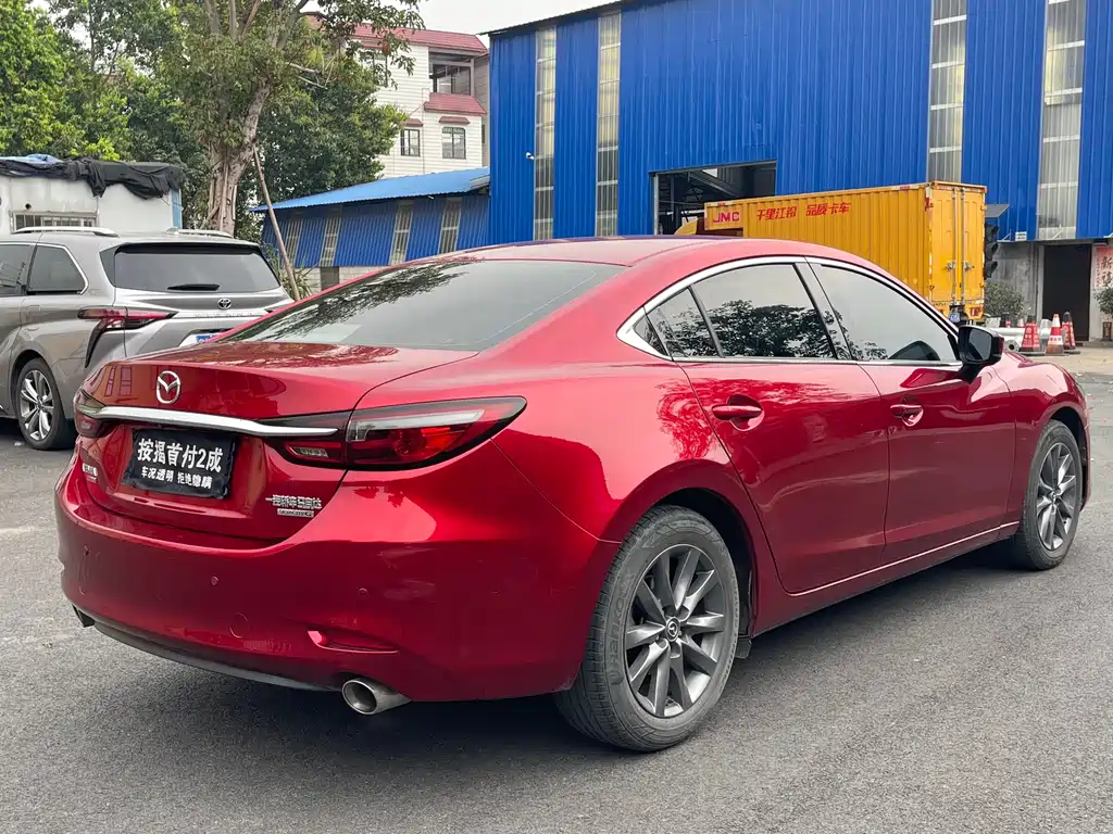 Atenza 2.0 L Blue Sky Luxury
