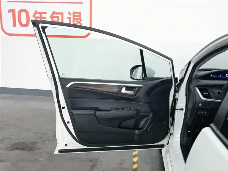Honda Jade 1.8 L Auto Comfort