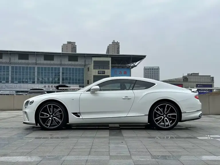 Bentley Continental GT 4.0 T GT V8