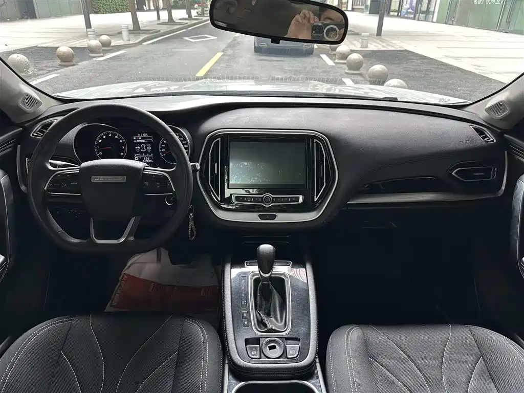 Jetour X70 1.5 T Auto Joy Travel
