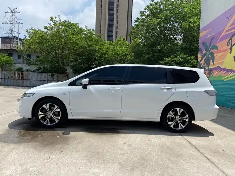 Honda Odyssey 2.4 L Luxury