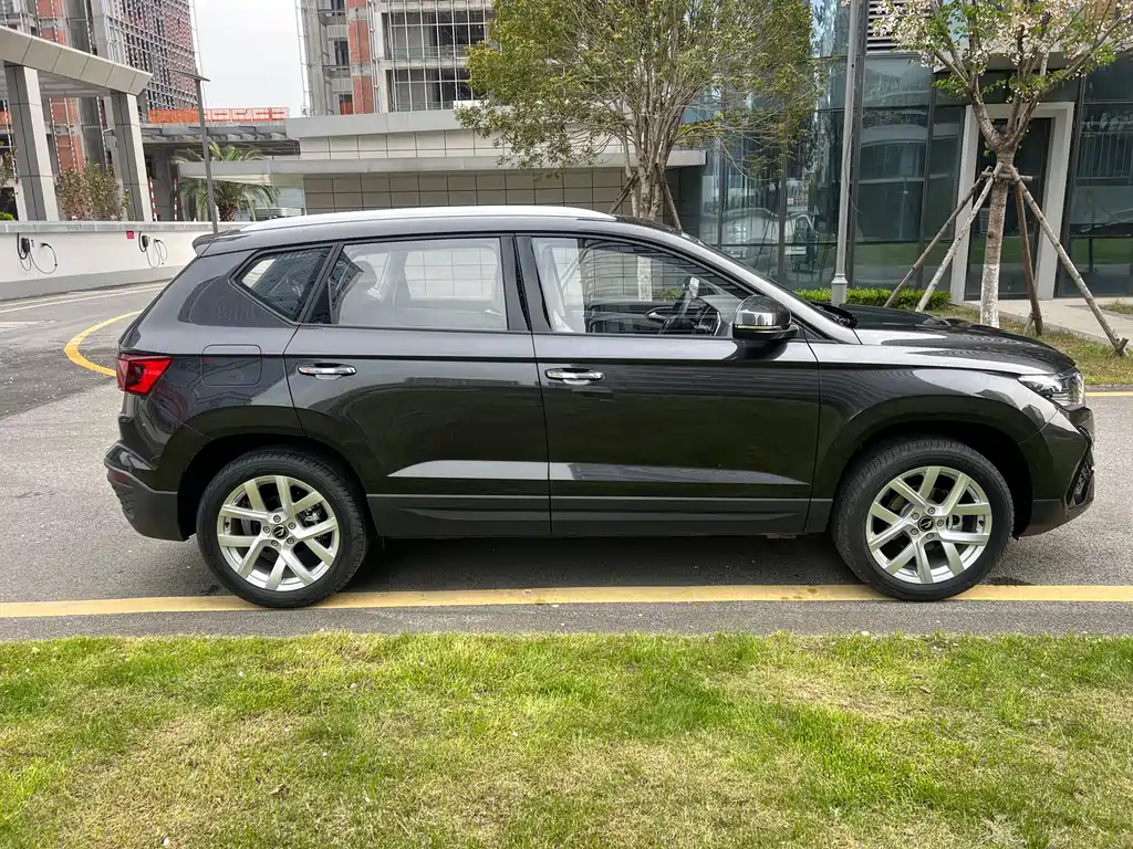 Jetta VS7 280 TSI Auto Joy