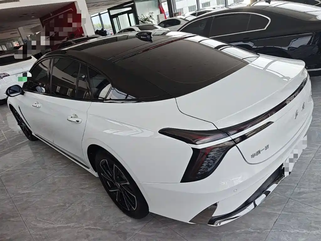 Hongqi H6 2.0 T Beauty
