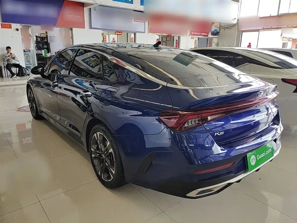 Kia K5 起亚K5 2020款 270 T CVVD 时尚版