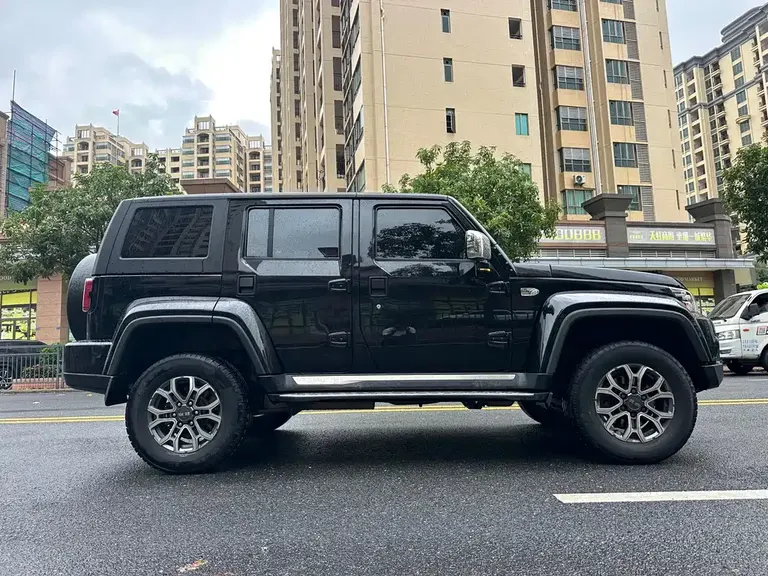 BAIC BJ40 2.0 T Auto 4 WD Rally Champion