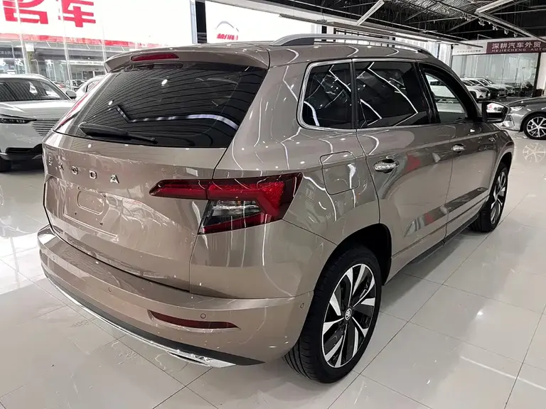 Skoda Karoq TSI280 Luxury Enjoyment