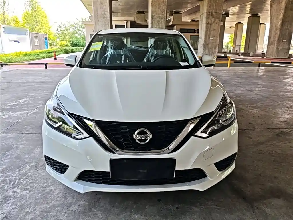 Sylphy Facelift III Classic 1.6 XE CVT Comfort
