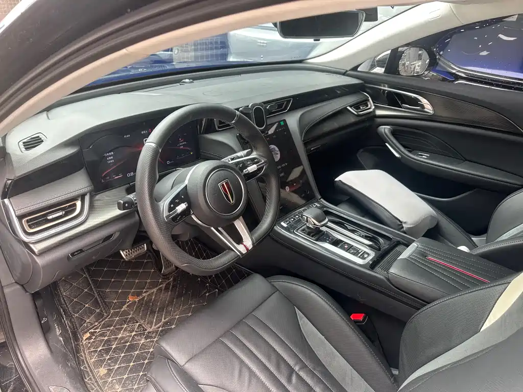 Hongqi H6 2.0 T Premium Comfort