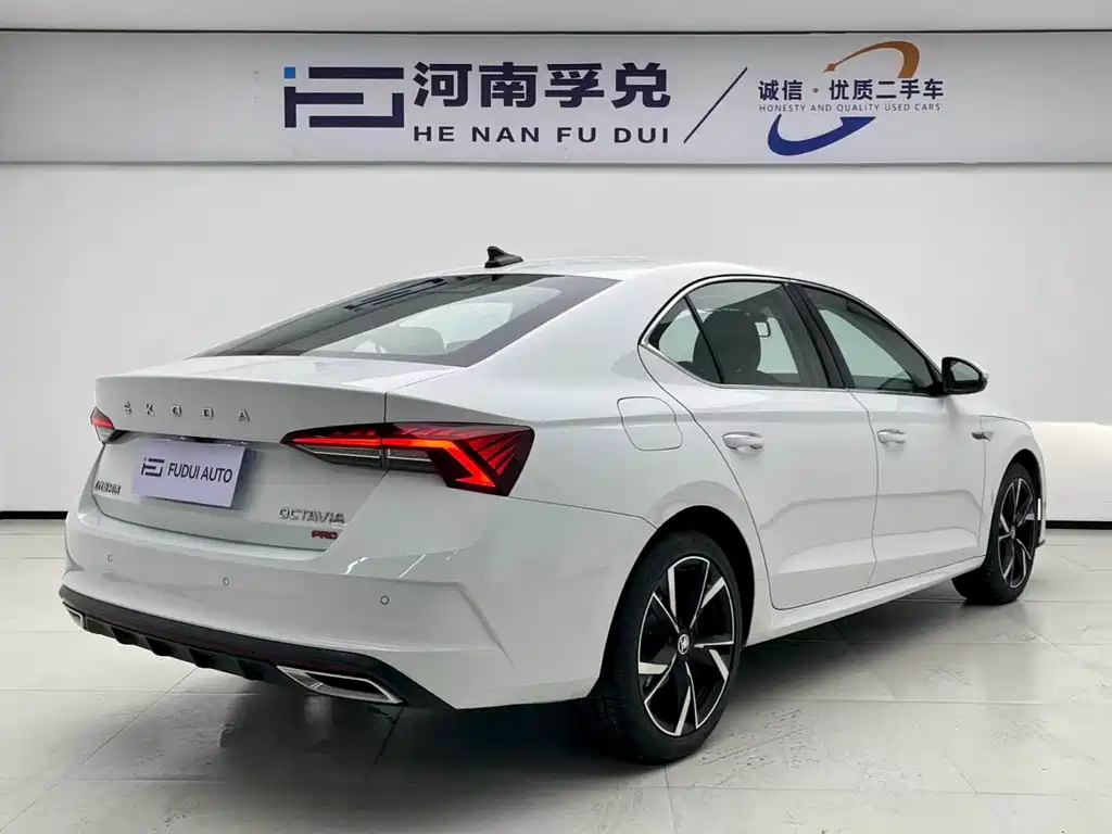 Octavia Facelift PRO TSI280 Premium