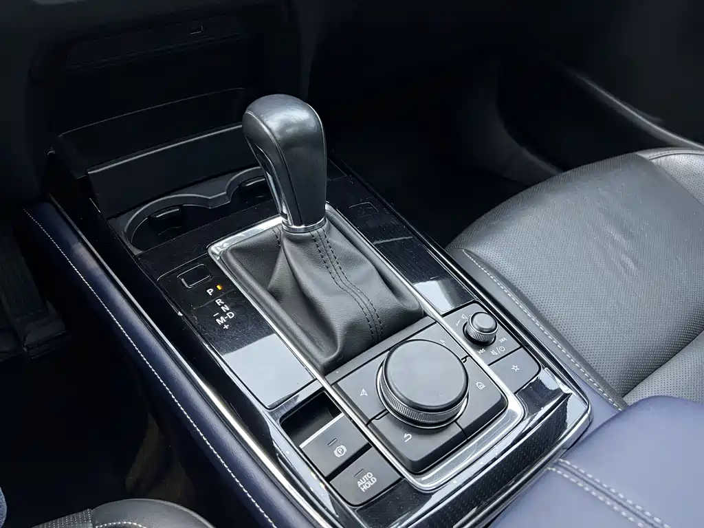 Mazda CX-30 2.0 L Auto Elegant Joy