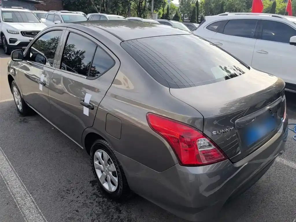 Sunny 1.5 XE Manual Comfort