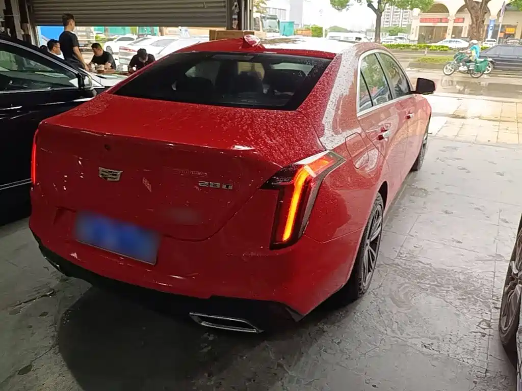 Cadillac CT4 28 T Luxury