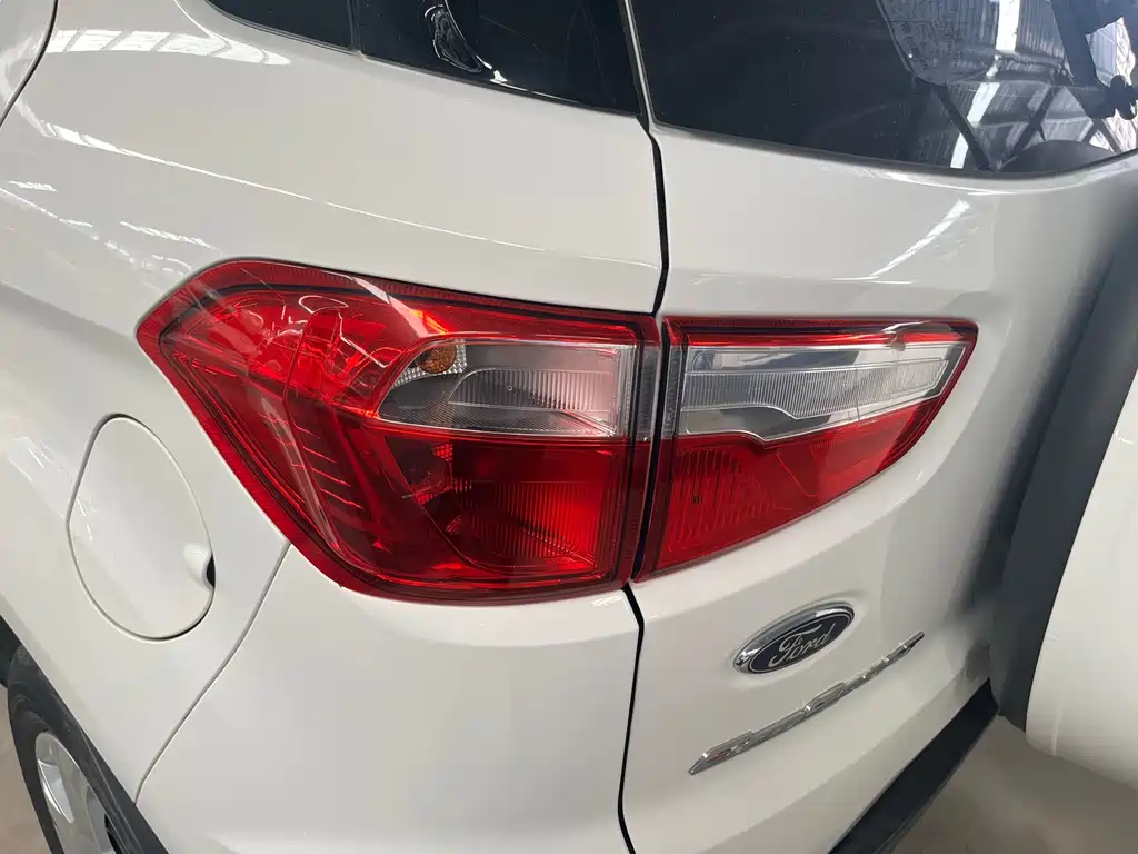 EcoSport 1.5 L Manual Comfort
