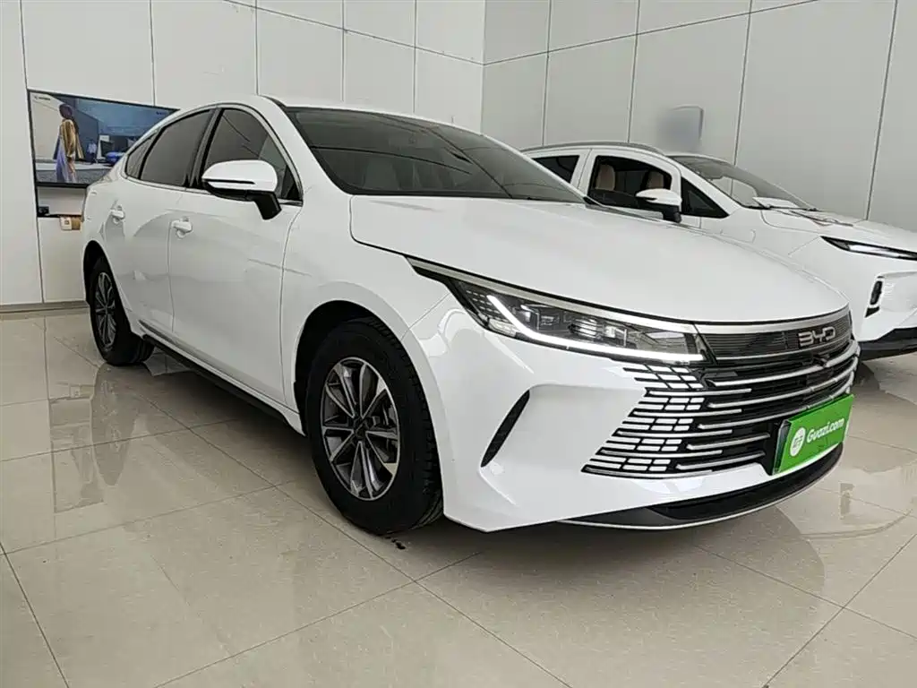 Destroyer 05 Glory DM-i 55 KM Luxury