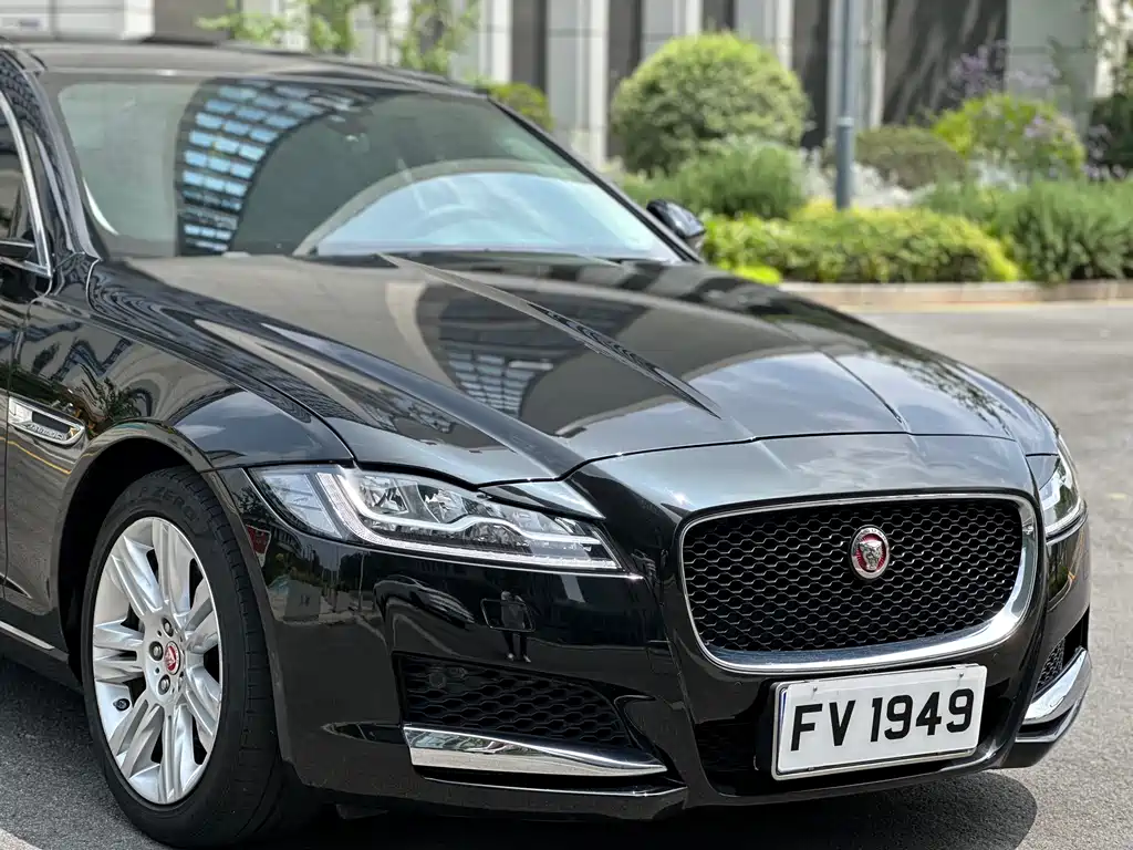 Jaguar XFL XFL 2.0 T 250 PS Luxury