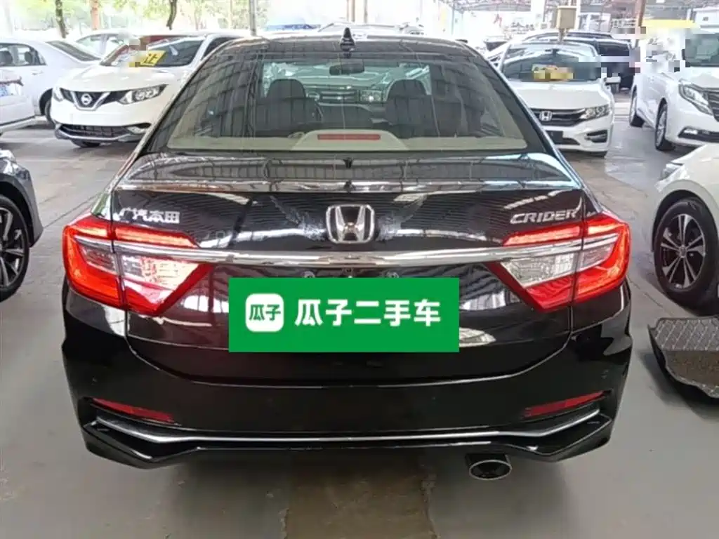 Crider 1.8 L CVT Comfort