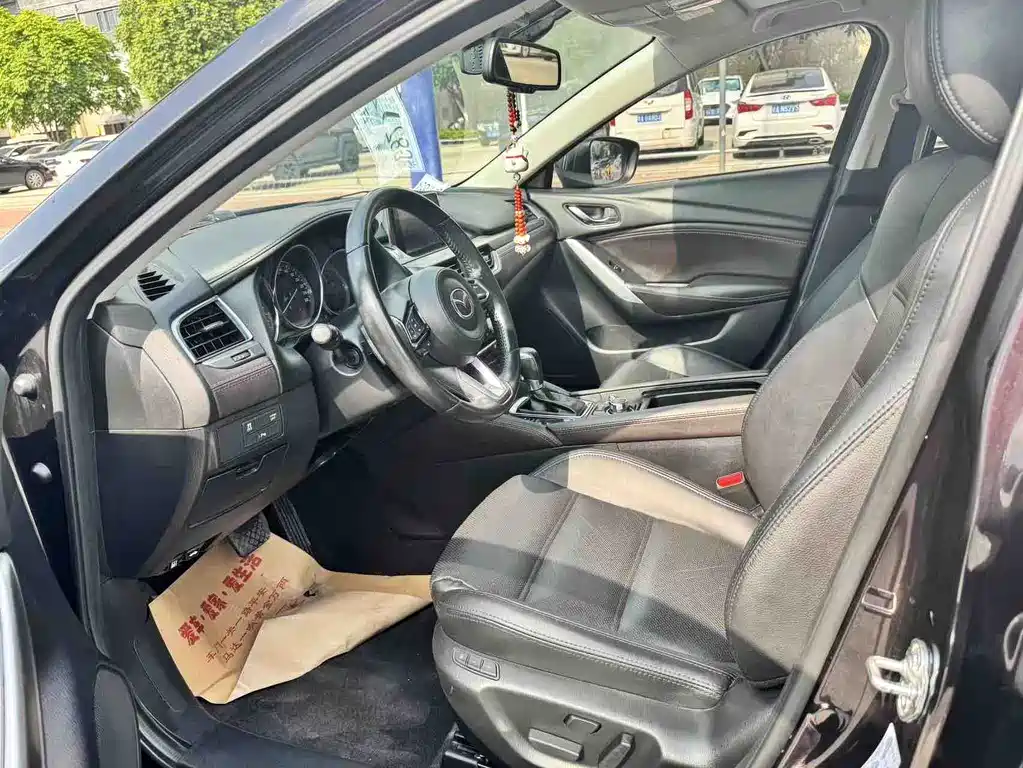 Atenza 2.5 L Blue Sky Sport CN-V