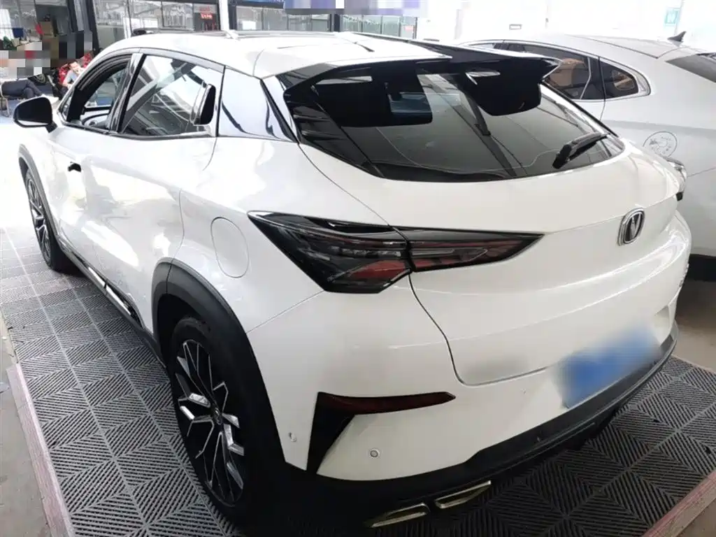 Changan UNI-T 1.5 T Flagship
