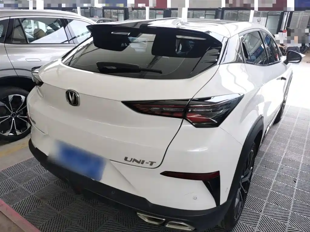 Changan UNI-T 1.5 T Flagship