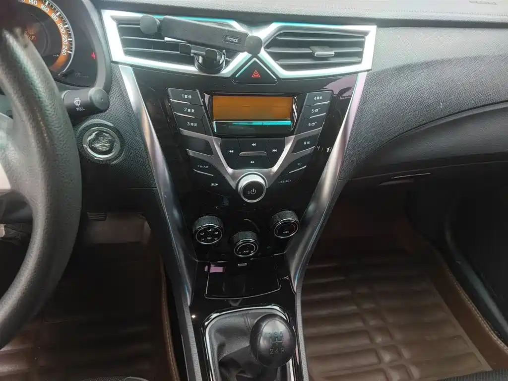 BYD F3 比亚迪F3 2020款 1.5 L 手动豪华版